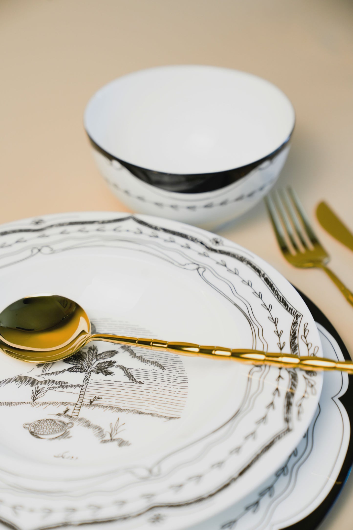 Palm dinner set